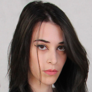 Scarlett: Model available for foot fetish custom videos on FootFetishCustom.com