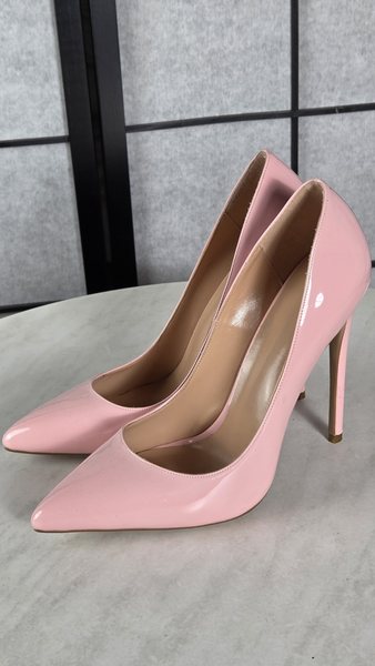 Shoe 010, EU size 38