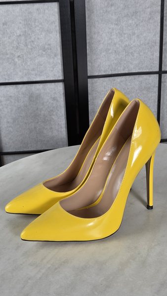 Shoe 011, EU size 38